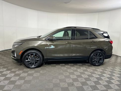 Used 2023 Chevrolet Equinox RS w/ RS Leather Package image 6