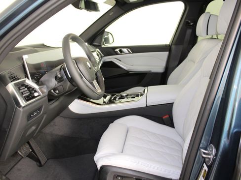 New 2026 BMW X5 sDrive40i w/ Climate Comfort Package image 24