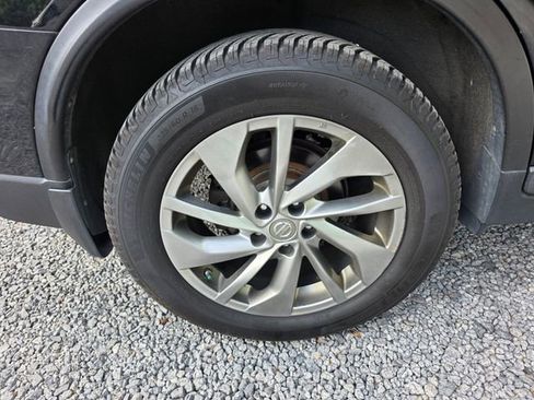 Used 2015 Nissan Rogue SL w/ SL Premium Package image 13