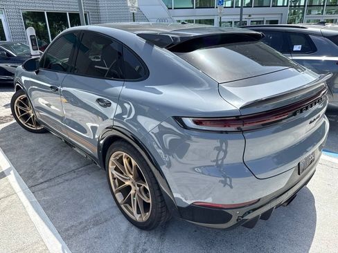 Used 2024 Porsche Cayenne Turbo GT AWD/4WD image 7