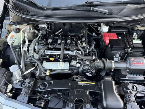 Used 2021 Nissan Versa SV image 15