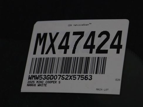 Used 2025 MINI Cooper S FWD image 23