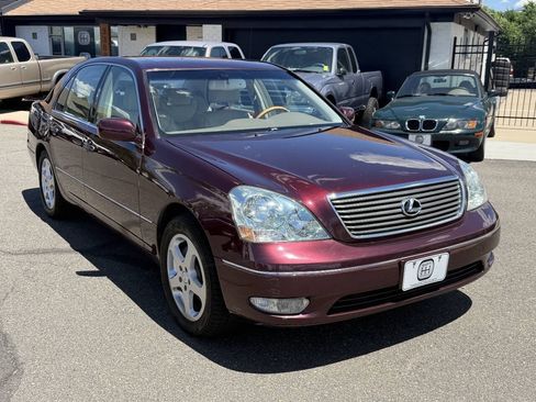 Used 2003 Lexus LS 430 RWD image 26