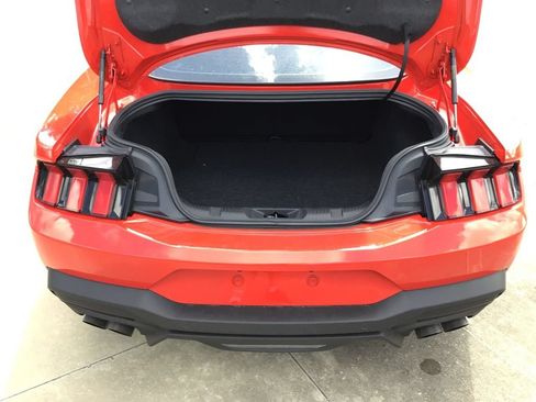 Used 2025 Ford Mustang GT Premium RWD image 50