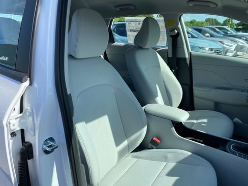 New 2026 Hyundai Kona SE FWD image 29