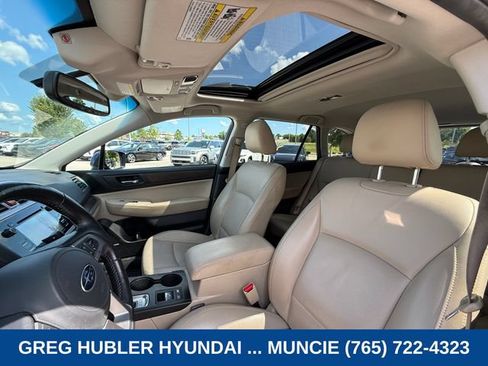 Used 2015 Subaru Outback 2.5i Limited AWD/4WD image 22