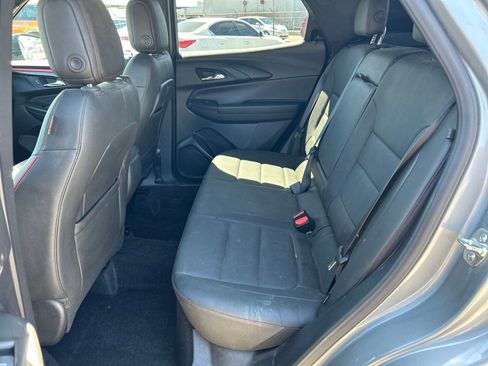 Used 2025 Chevrolet TrailBlazer RS w/ Convenience Package image 13