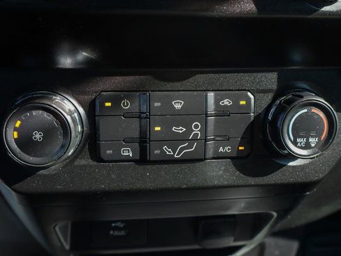 Used 2019 Ford F250 XL w/ Power Equipment Group image 34