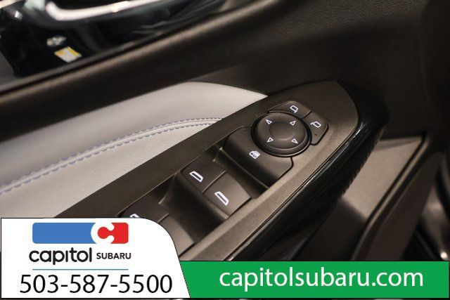 Used 2025 Chevrolet Trax LT FWD image 10