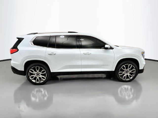 Used 2026 GMC Acadia Denali Ultimate FWD image 8