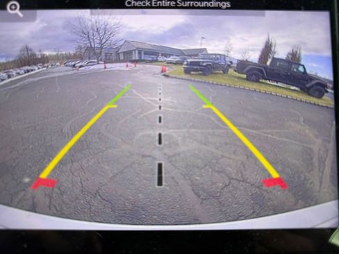 Certified 2025 Jeep Grand Cherokee Laredo X w/ Luxury Tech Group I image 13