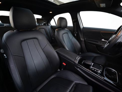 Used 2021 Mercedes-Benz A 220 4MATIC image 39