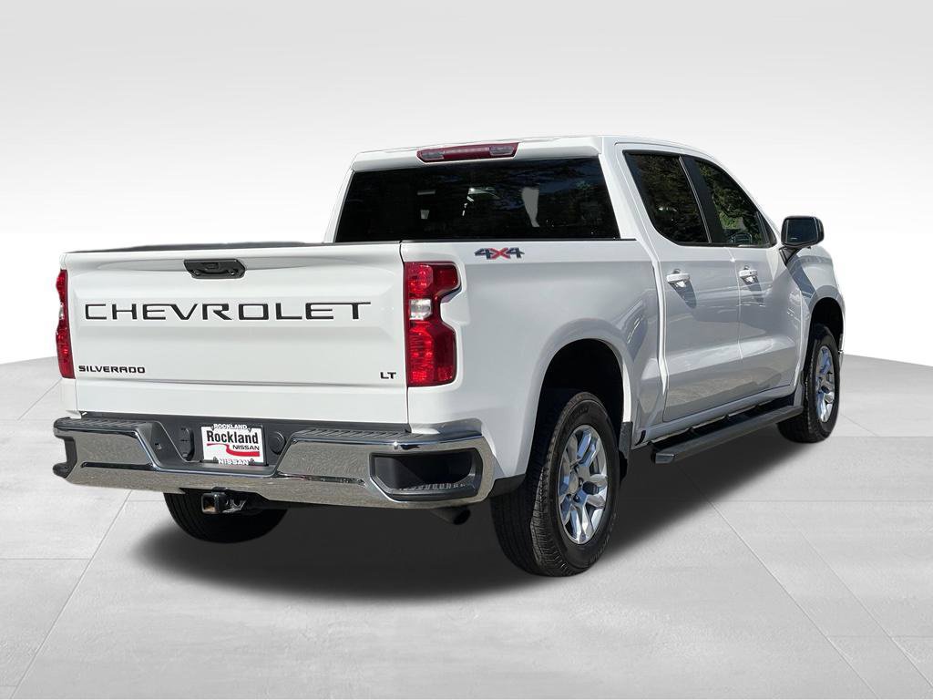 Used 2023 Chevrolet Silverado 1500 LT w/ Protection Package AWD/4WD image 4