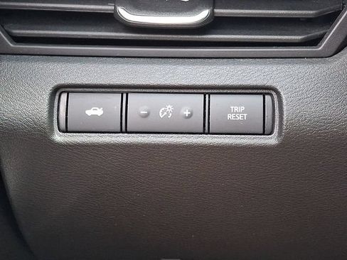 Used 2023 Nissan Altima 2.5 SR FWD image 24