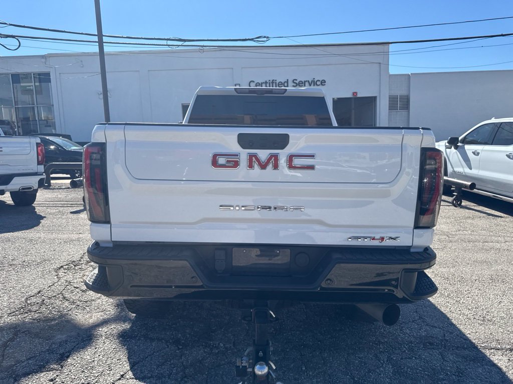 Used 2024 GMC Sierra 2500 AT4X AWD/4WD image 22