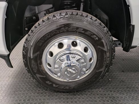 Used 2025 RAM 3500 Big Horn image 7