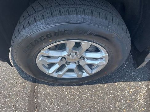 Used 2023 Chevrolet Silverado 1500 LT image 29