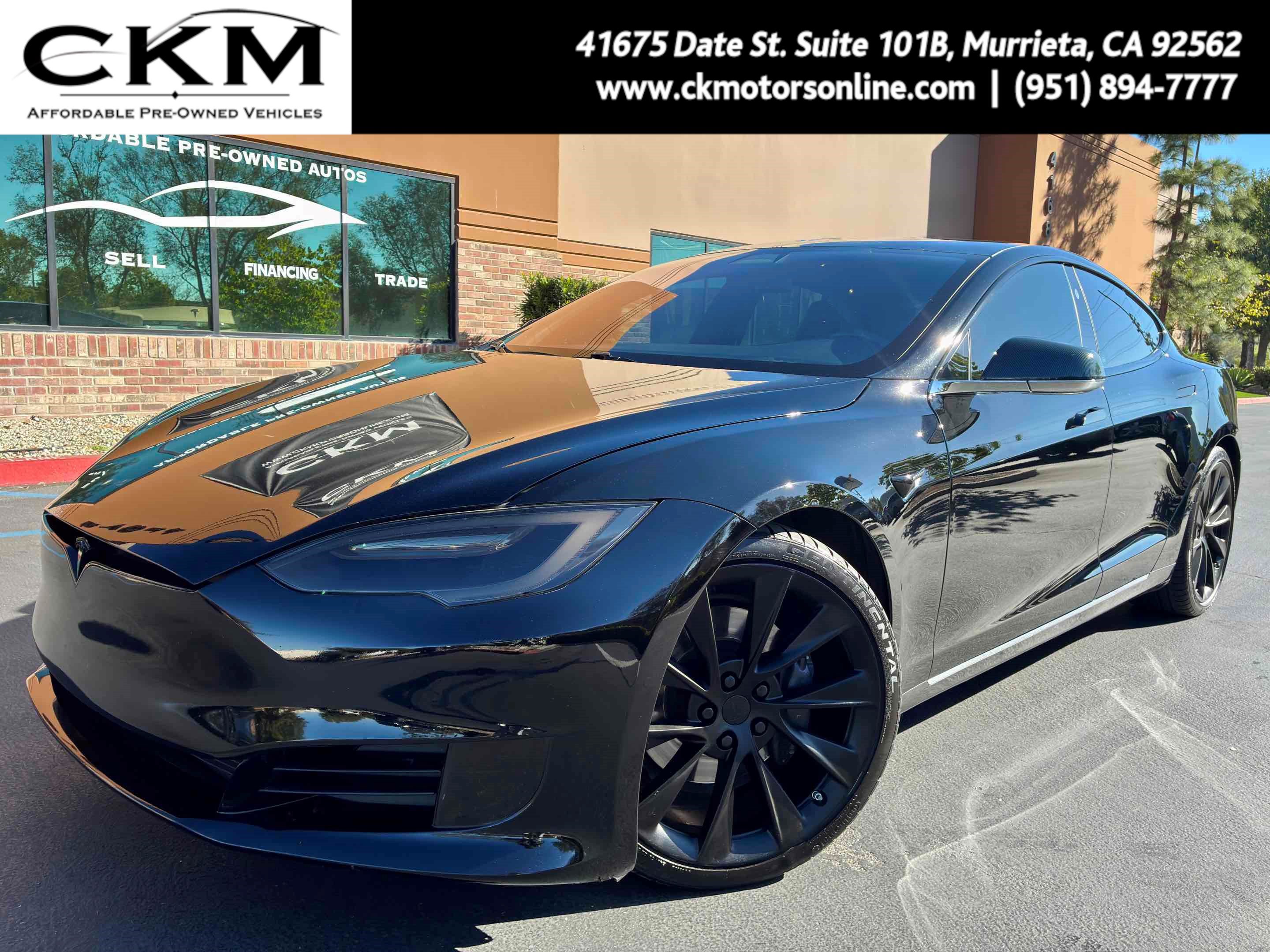 Used 2017 Tesla Model S 75 RWD image 1