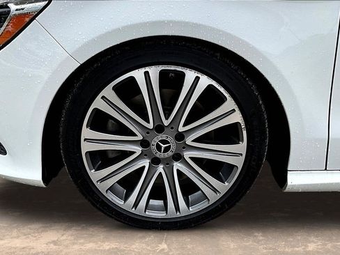 Used 2018 Mercedes-Benz CLA 250 image 35