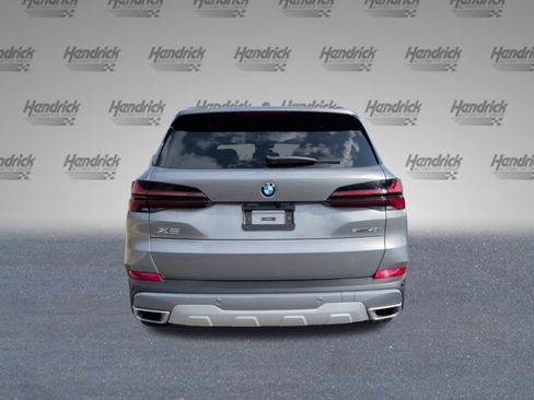 Certified 2024 BMW X5 sDrive40i w/ Parking Assistance Package image 8