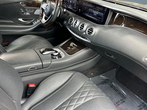 Used 2019 Mercedes-Benz S 560 4MATIC Coupe image 34