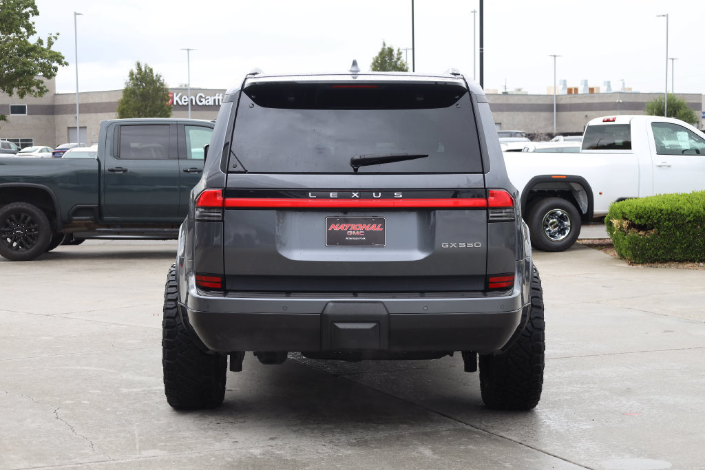Used 2026 Lexus GX 550 w/ Cold Area Package AWD/4WD image 5