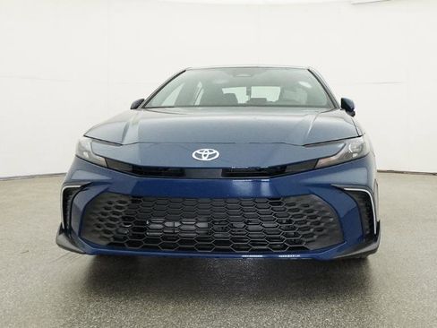 New 2026 Toyota Camry SE image 6