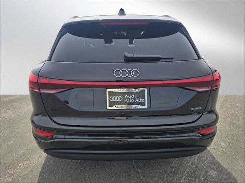 Used 2025 Audi Q6 e-tron Premium Plus w/ Premium Plus image 4