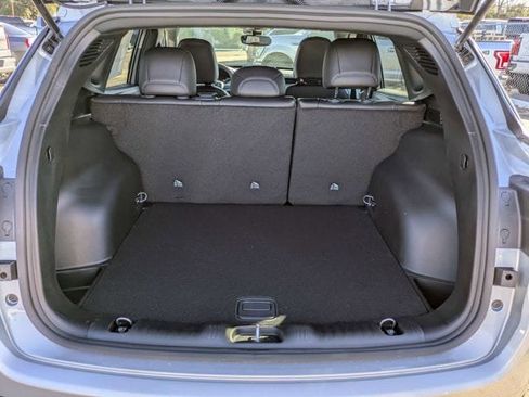 New 2026 Jeep Compass Latitude image 13