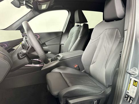Used 2025 BMW X3 xDrive30i w/ Premium Package image 9