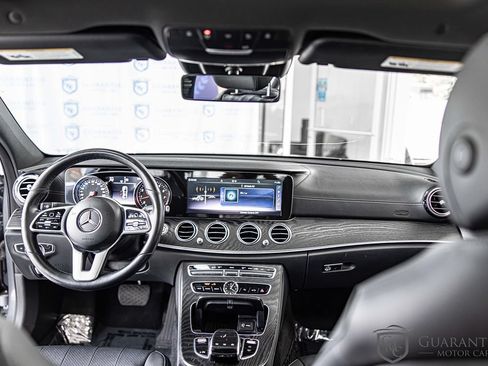 Used 2019 Mercedes-Benz E 300 4MATIC w/ Driver Assistance Package image 36
