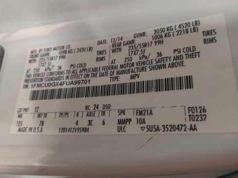 Used 2015 Ford Escape SE image 30