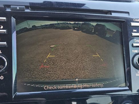 Used 2022 Nissan Murano S image 16