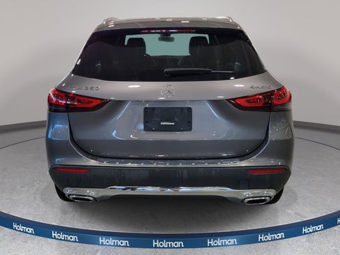 Used 2022 Mercedes-Benz GLA 250 4MATIC image 9