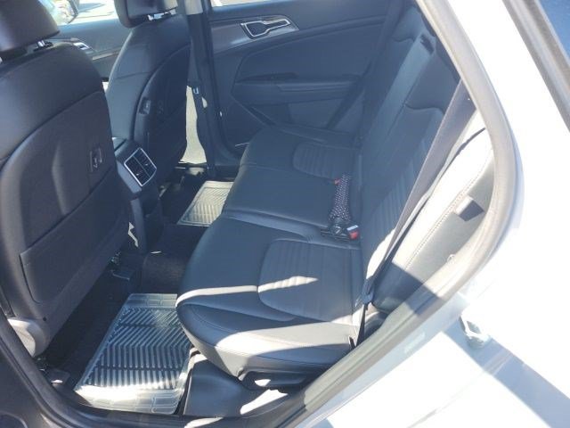 Certified 2024 Kia Sportage SX AWD/4WD image 31