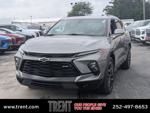 Used 2023 Chevrolet Blazer RS w/ Driver Confidence II Package FWD image 1
