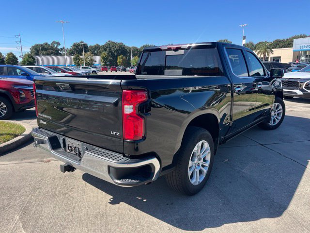 Used 2023 Chevrolet Silverado 1500 LTZ w/ Technology Package RWD image 8