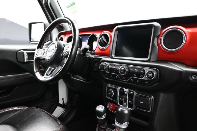 Certified 2020 Jeep Gladiator Rubicon AWD/4WD image 15