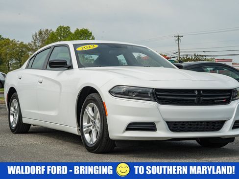 Used 2023 Dodge Charger SXT image 1