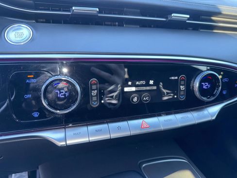 Used 2023 Genesis GV70 3.5T Sport w/ Sport Prestige Package image 22