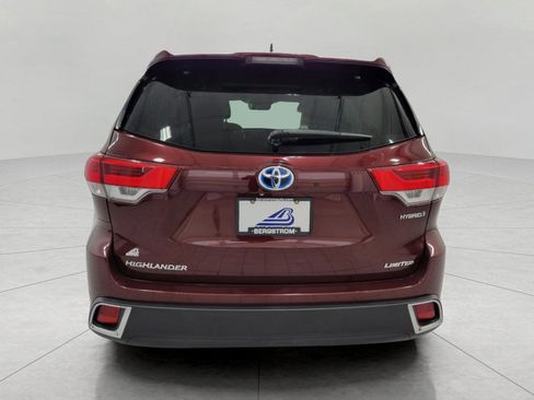 Used 2017 Toyota Highlander Limited Platinum w/ Carpet Mat Package AWD/4WD image 28