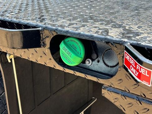 New 2024 Ford F450 XL image 21