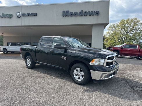 Used 2023 RAM 1500 Classic SLT w/ Trailer & Traction Group AWD/4WD image 1