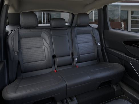 New 2026 Lincoln Nautilus Reserve AWD/4WD image 11
