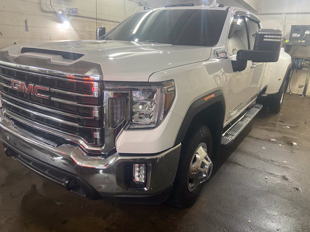 Used 2023 GMC Sierra 3500 SLT w/ SLT Premium Package AWD/4WD image 7