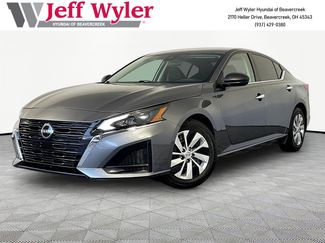 Used 2024 Nissan Altima 2.5 S FWD video 1
