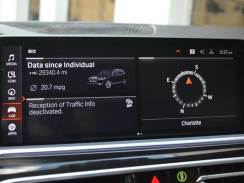 Used 2021 BMW X7 xDrive40i w/ Dynamic Handling Package AWD/4WD image 18