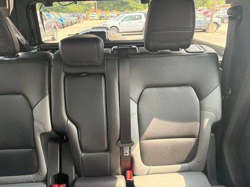 Used 2024 Ford Bronco Big Bend AWD/4WD image 13