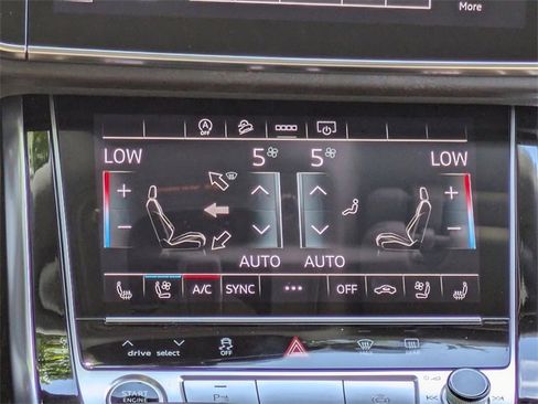 Used 2025 Audi Q7 3.0T Premium Plus image 26