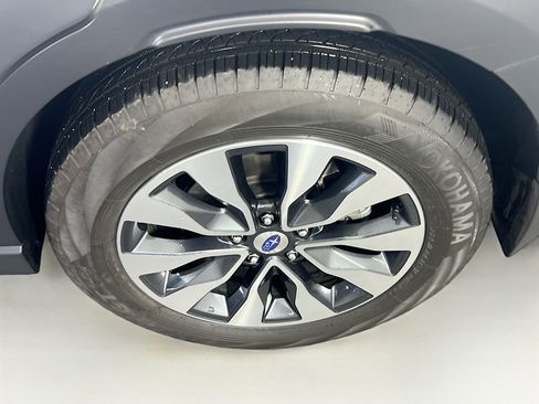 Used 2023 Subaru Outback Limited XT image 32